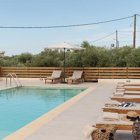 Oliva Verde Residences Galatas  Bagian luar foto