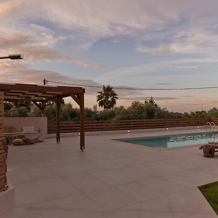 Oliva Verde Residences Galatas  Bagian luar foto