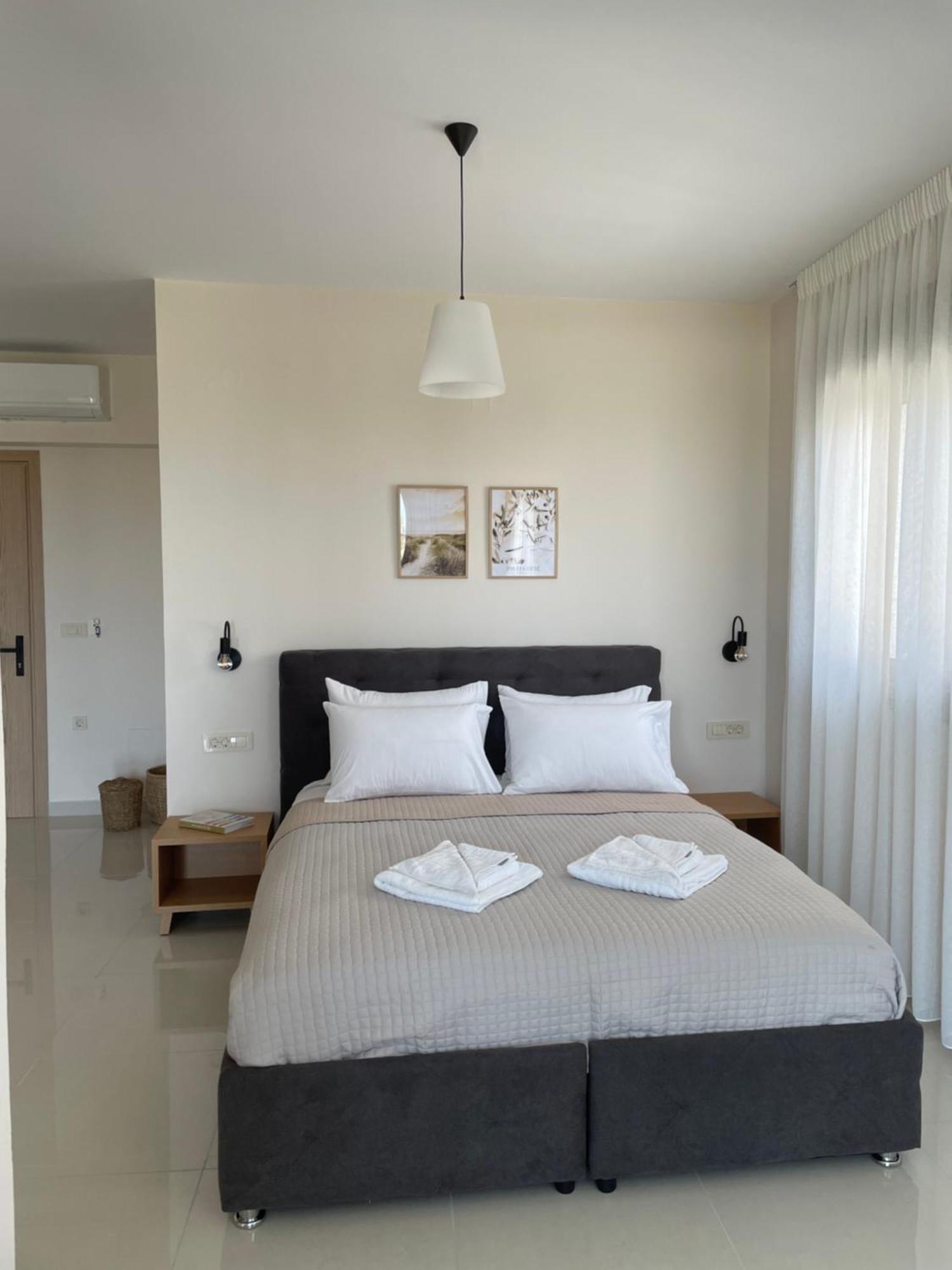 Oliva Verde Residences Galatas  Bagian luar foto