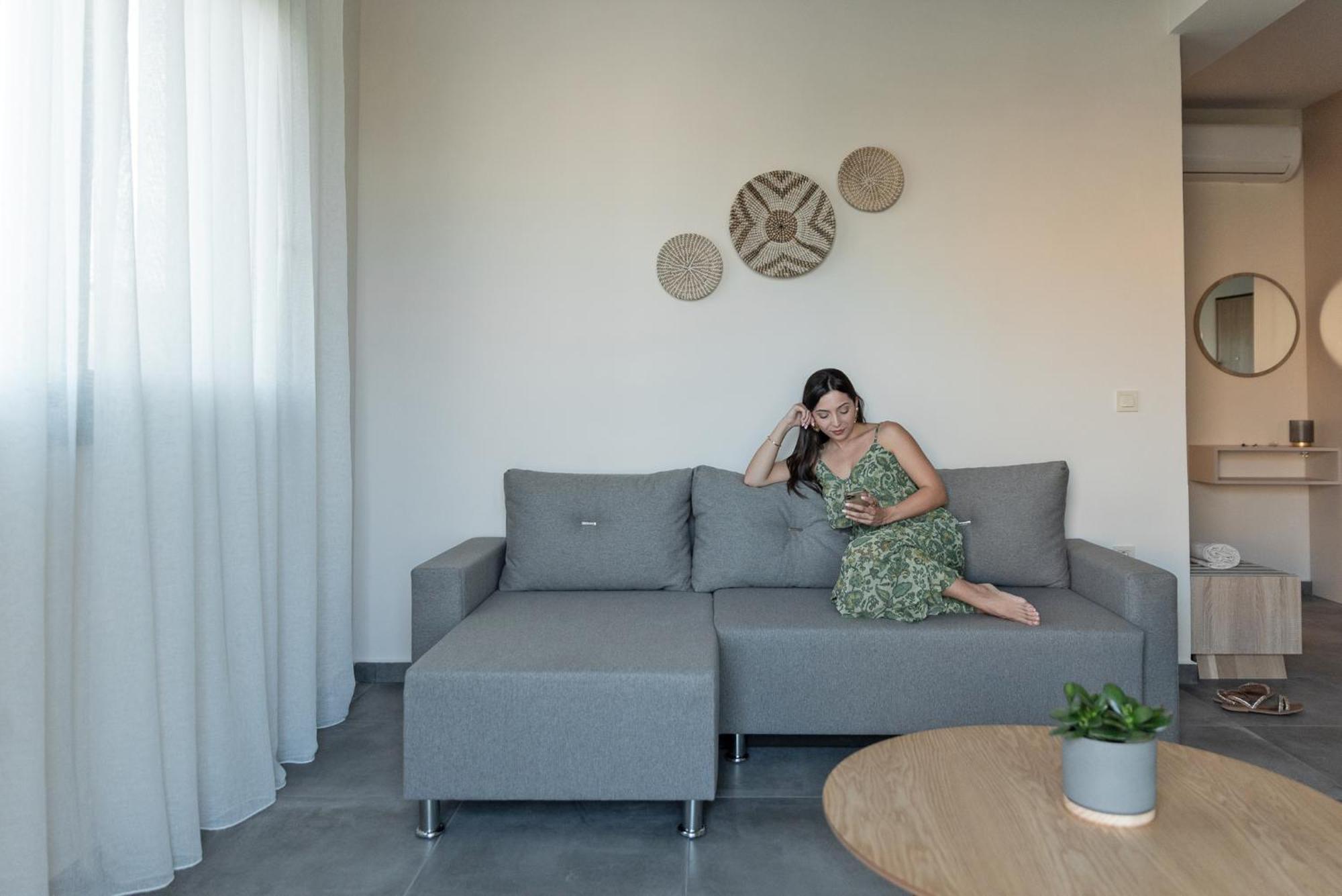 Oliva Verde Residences Galatas  Bagian luar foto