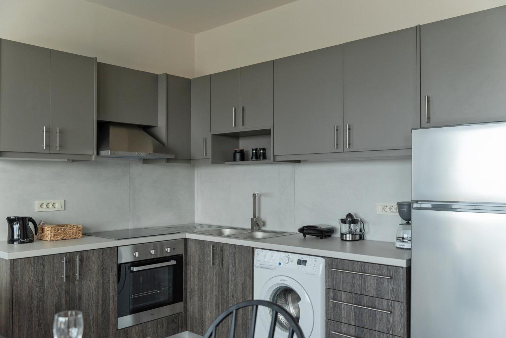 Oliva Verde Residences Galatas  Bagian luar foto
