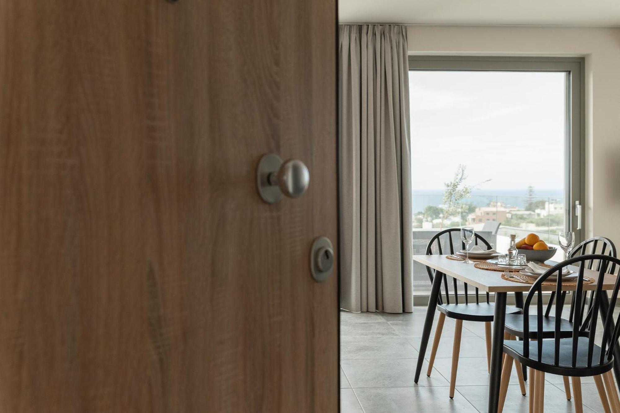 Oliva Verde Residences Galatas  Bagian luar foto