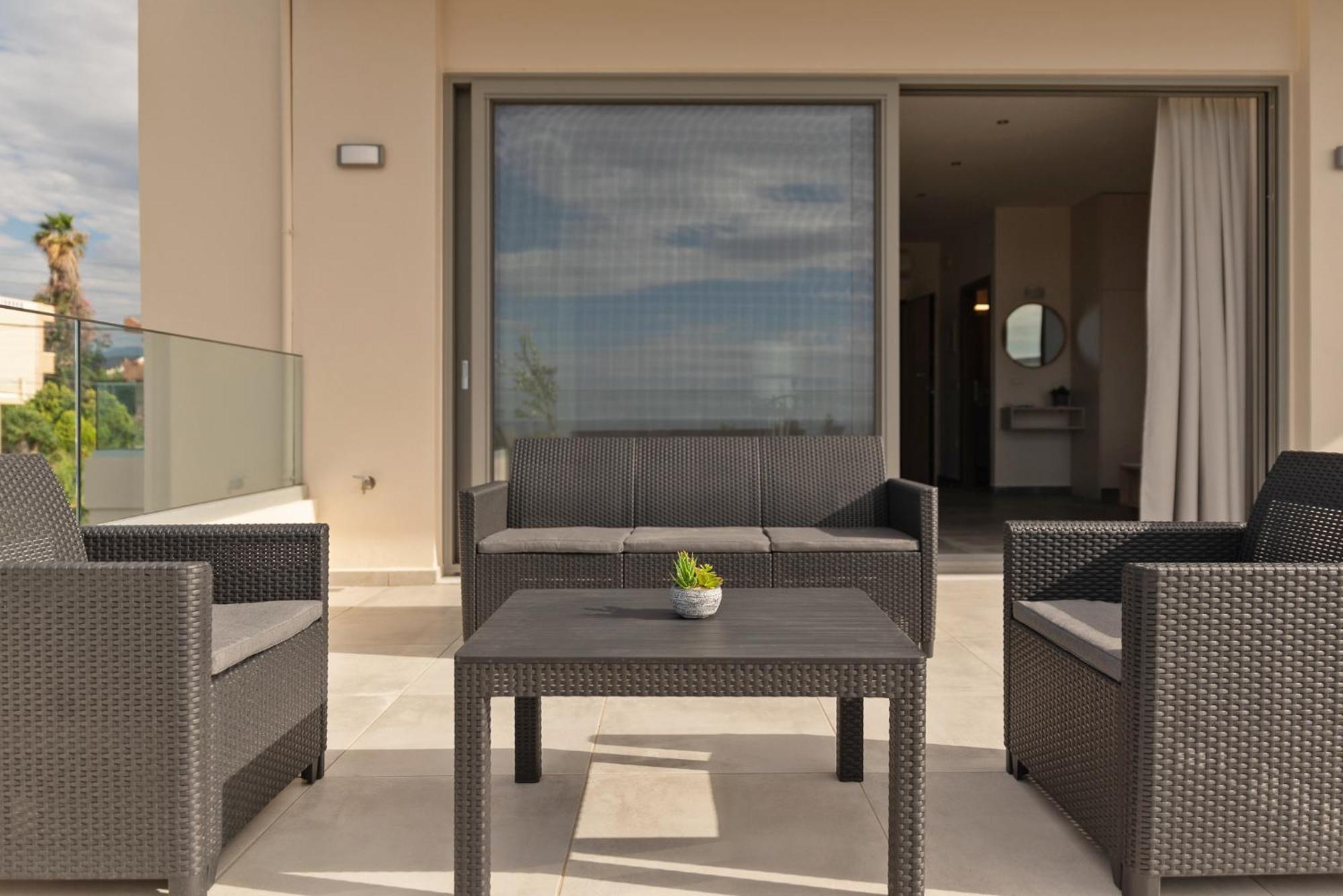Oliva Verde Residences Galatas  Bagian luar foto
