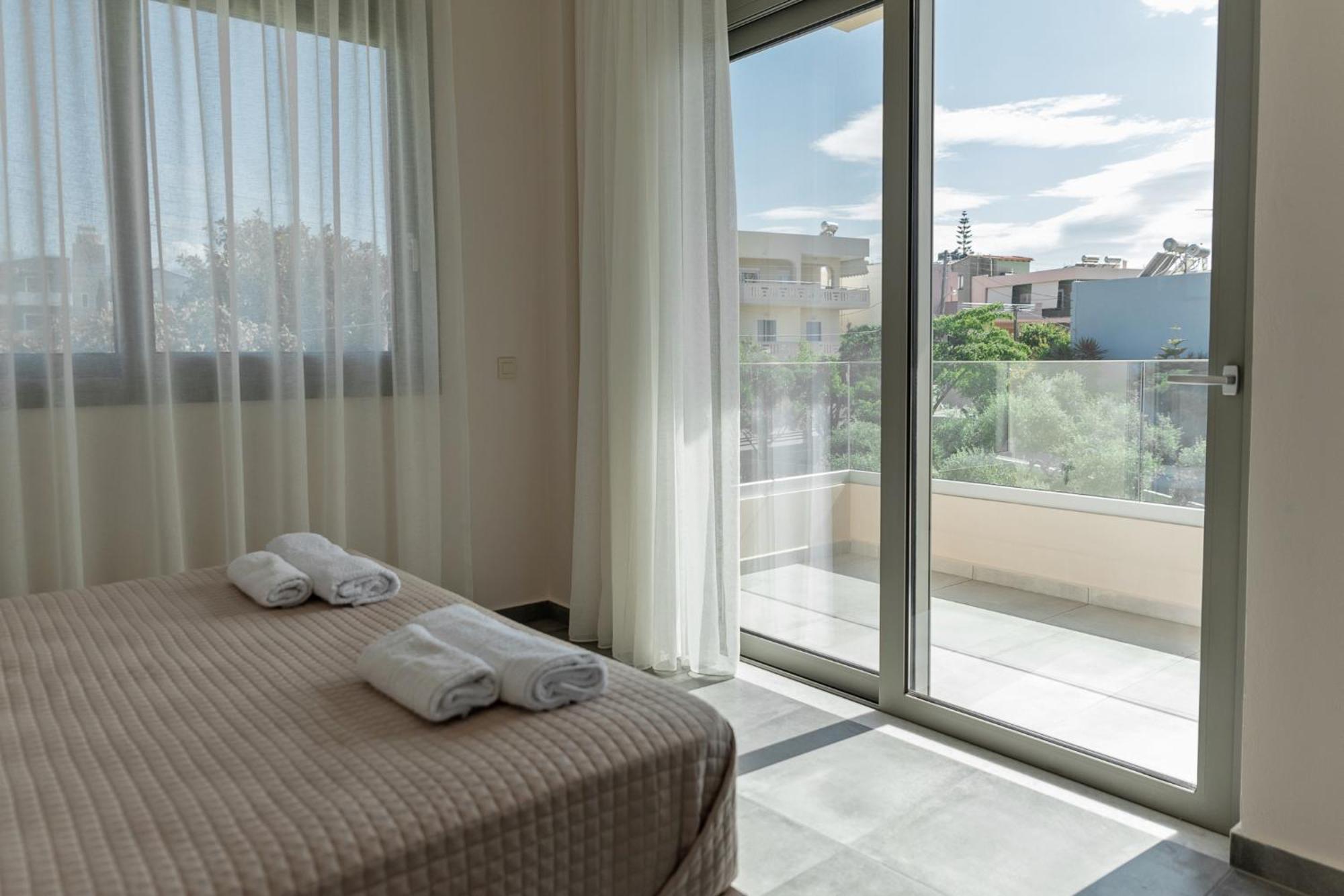 Oliva Verde Residences Galatas  Bagian luar foto